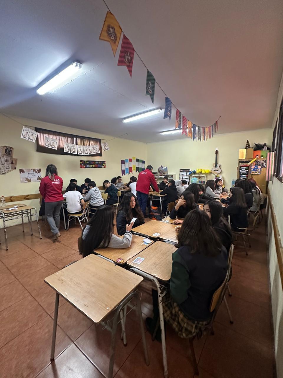 CHARLA PREVENTIVA DE DROGAS Y ALCOHOL (Escuela Blumenthal Básica) (7)